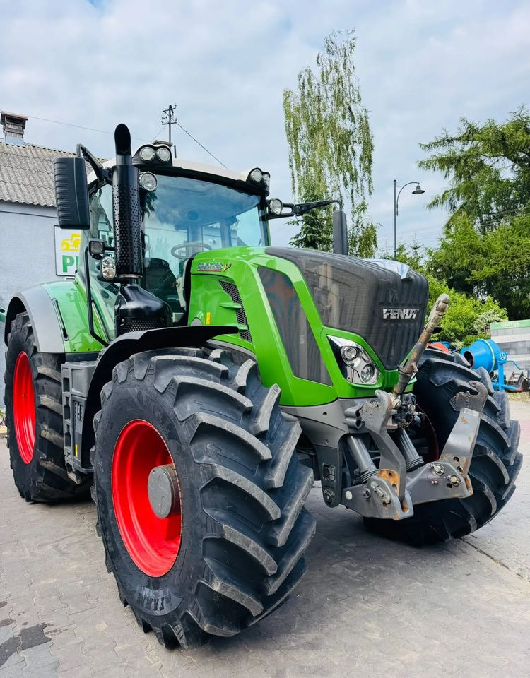 Fendt 828 Vario profi PLUS - 장궤형 트랙터 : 사진 5 Fendt 828 Vario profi PLUS - 장궤형 트랙터 : 사진 5