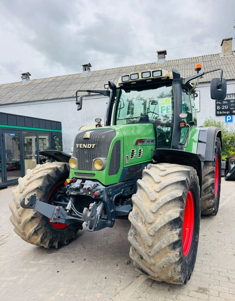 Fendt V716 ario TMS - 장궤형 트랙터 : 사진 3 Fendt V716 ario TMS - 장궤형 트랙터 : 사진 3