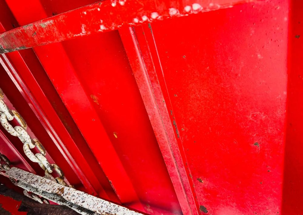 Inny Deguillaume - 퇴비 스프레더 : 사진 3 Inny Deguillaume - 퇴비 스프레더 : 사진 3