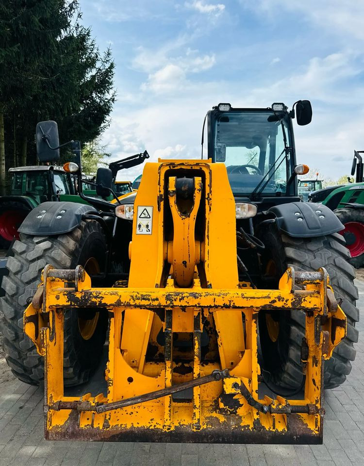 JCB 550-80 Agri Plus - 텔레스코픽 핸들러 : 사진 3 JCB 550-80 Agri Plus - 텔레스코픽 핸들러 : 사진 3