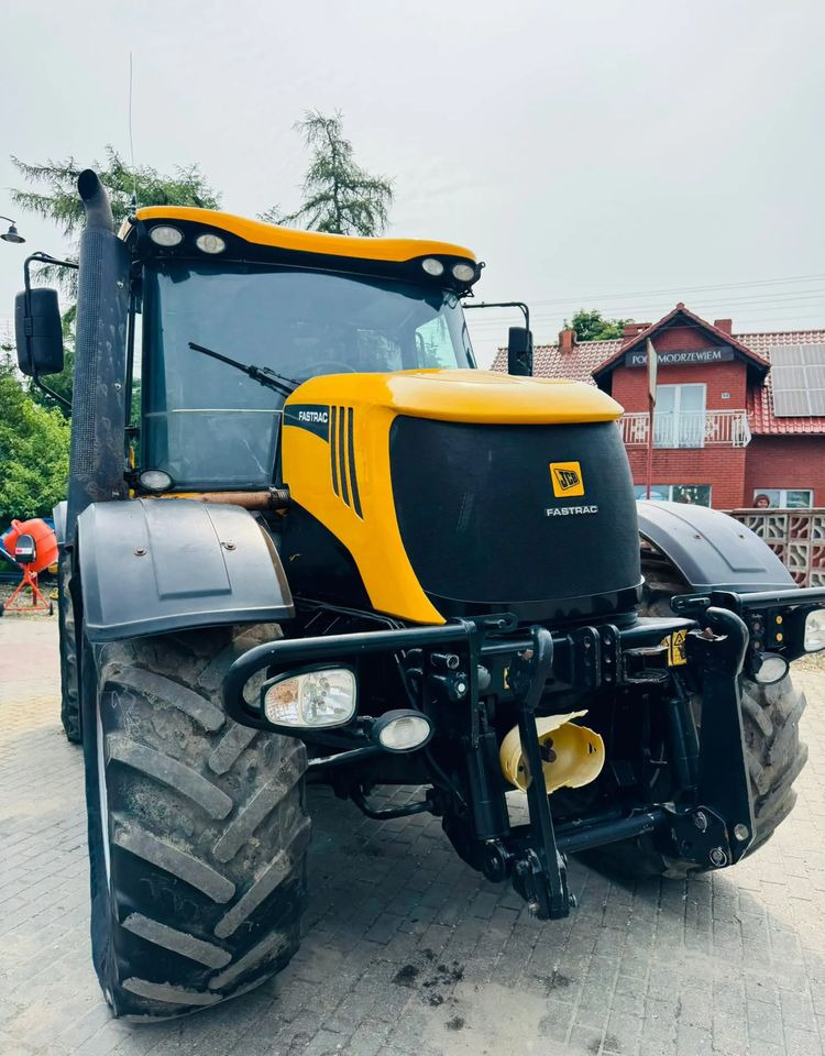 JCB FASTRAC 3230 - 장궤형 트랙터 : 사진 3 JCB FASTRAC 3230 - 장궤형 트랙터 : 사진 3