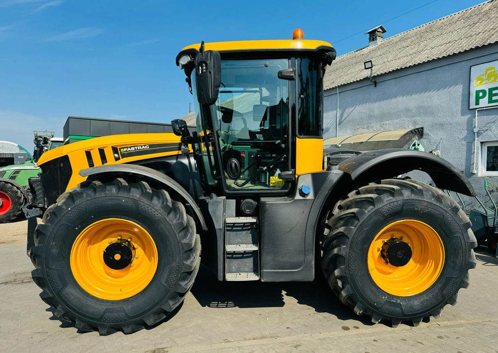 JCB Fastrac 4220 - 장궤형 트랙터 : 사진 5 JCB Fastrac 4220 - 장궤형 트랙터 : 사진 5