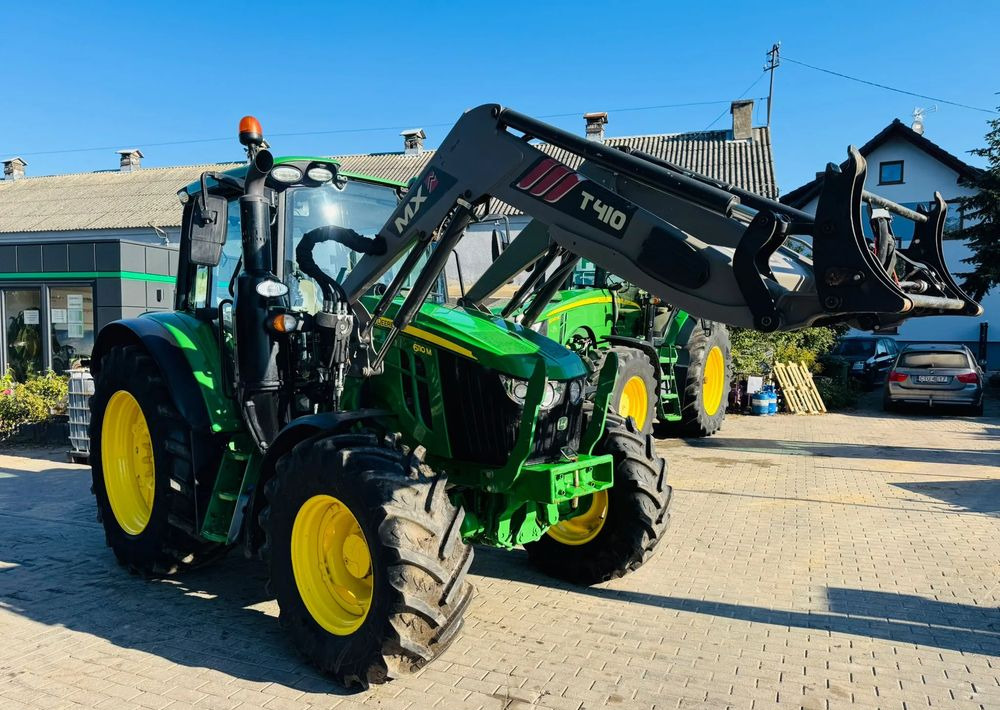 John Deere 6110M - 장궤형 트랙터 : 사진 4 John Deere 6110M - 장궤형 트랙터 : 사진 4