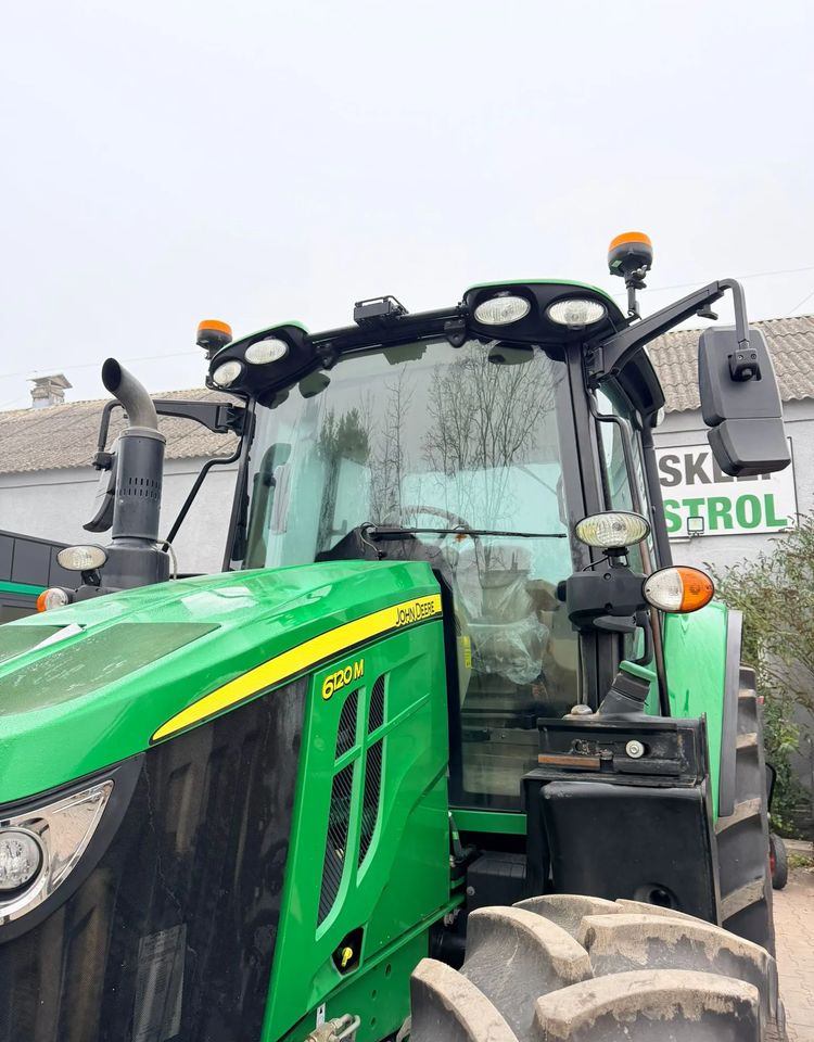 John Deere 6120M - 장궤형 트랙터 : 사진 4 John Deere 6120M - 장궤형 트랙터 : 사진 4