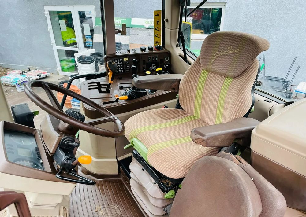 John Deere 6920 - 장궤형 트랙터 : 사진 2 John Deere 6920 - 장궤형 트랙터 : 사진 2