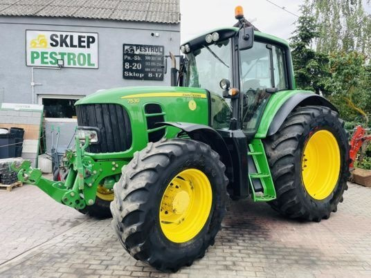 John Deere 7530 PREMIUM - 장궤형 트랙터 : 사진 1 John Deere 7530 PREMIUM - 장궤형 트랙터 : 사진 1
