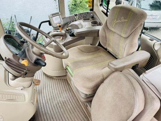 John Deere 7530 PREMIUM - 장궤형 트랙터 : 사진 2 John Deere 7530 PREMIUM - 장궤형 트랙터 : 사진 2