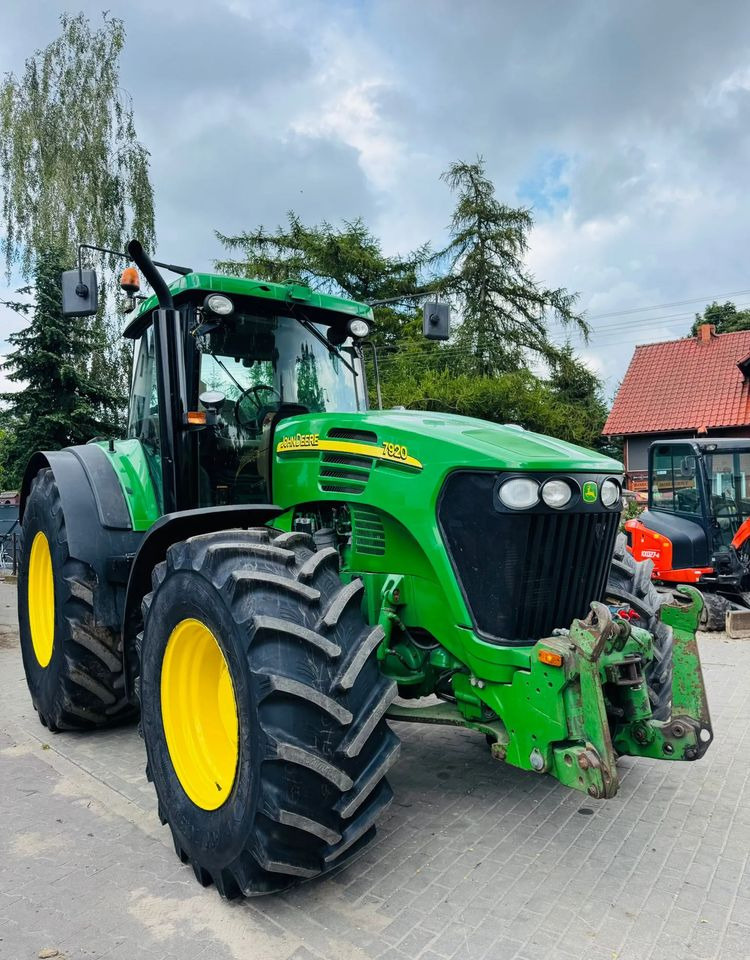 John Deere 7920 - 장궤형 트랙터 : 사진 1 John Deere 7920 - 장궤형 트랙터 : 사진 1