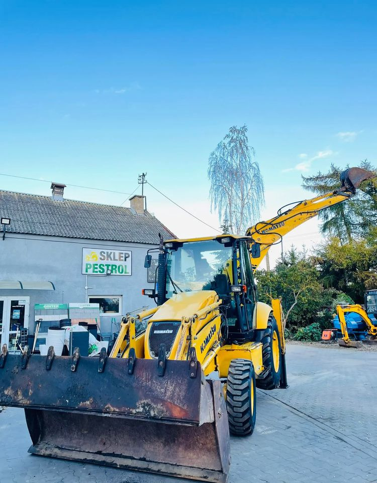 Komatsu WB93R - 백호 로더 : 사진 4 Komatsu WB93R - 백호 로더 : 사진 4