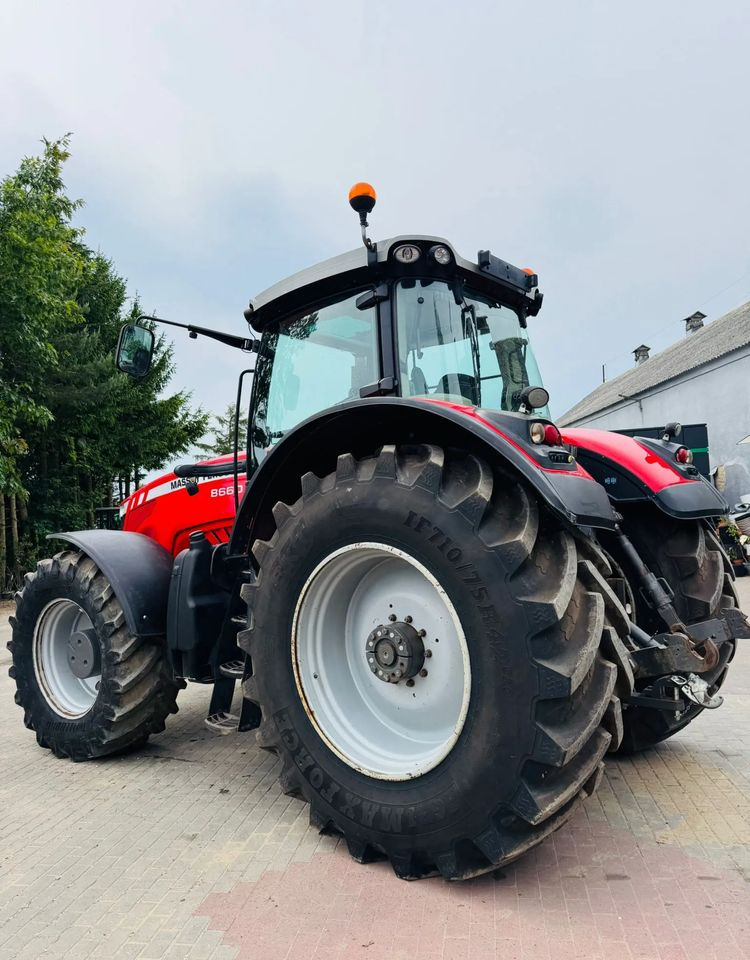 Massey Ferguson 8660 DYNA VT - 장궤형 트랙터 : 사진 3 Massey Ferguson 8660 DYNA VT - 장궤형 트랙터 : 사진 3