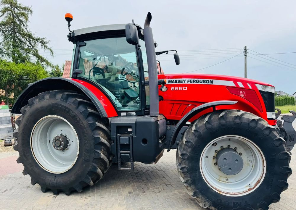 Massey Ferguson 8660 DYNA VT - 장궤형 트랙터 : 사진 4 Massey Ferguson 8660 DYNA VT - 장궤형 트랙터 : 사진 4
