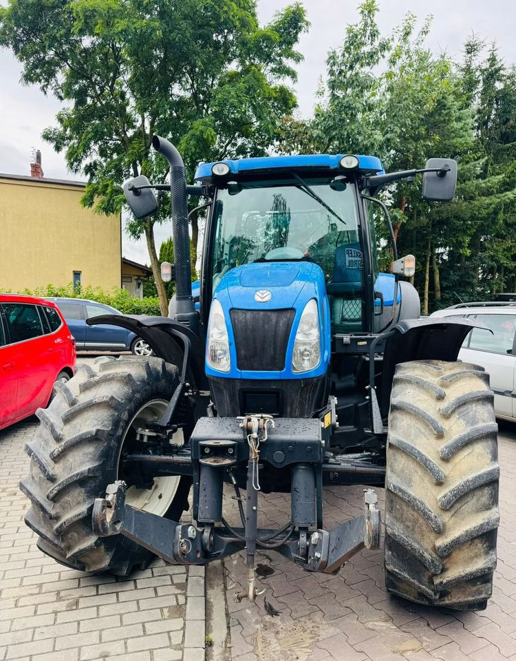New Holland T6.175 - 장궤형 트랙터 : 사진 4 New Holland T6.175 - 장궤형 트랙터 : 사진 4