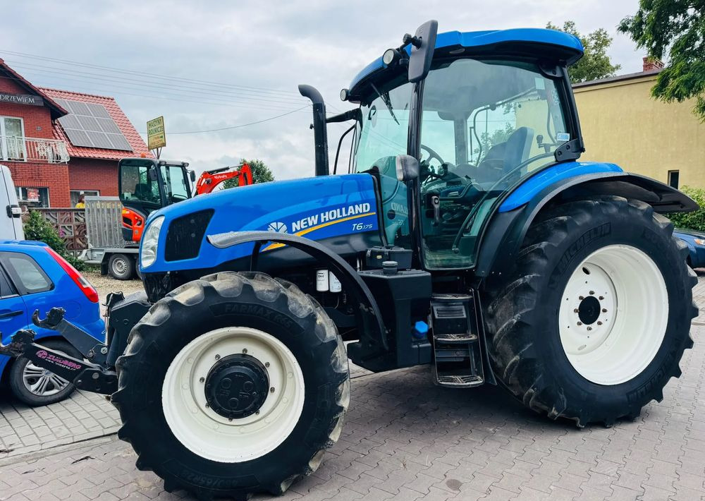 New Holland T6.175 - 장궤형 트랙터 : 사진 1 New Holland T6.175 - 장궤형 트랙터 : 사진 1