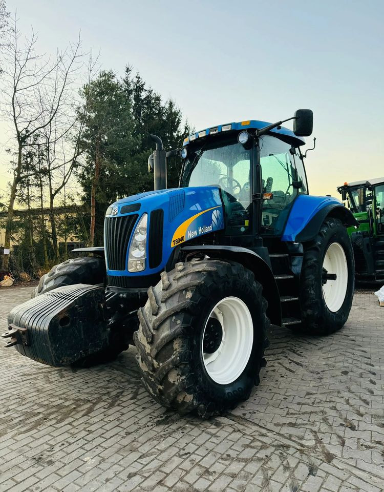 New Holland T8040 - 장궤형 트랙터 : 사진 1 New Holland T8040 - 장궤형 트랙터 : 사진 1
