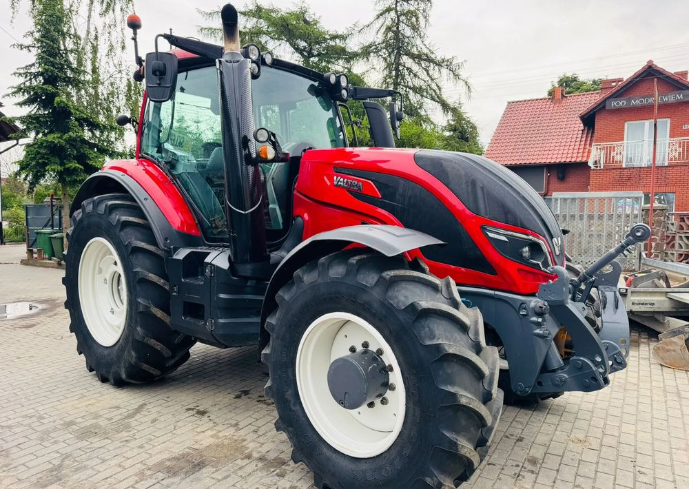 Valtra T154 - 장궤형 트랙터 : 사진 2 Valtra T154 - 장궤형 트랙터 : 사진 2