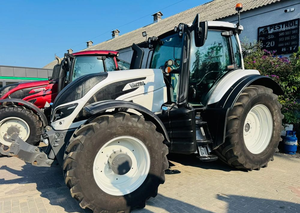 Valtra T174 UNLIMITED Versu - 장궤형 트랙터 : 사진 5 Valtra T174 UNLIMITED Versu - 장궤형 트랙터 : 사진 5