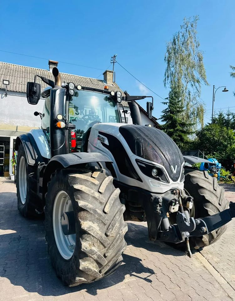 Valtra T254 Versu - 장궤형 트랙터 : 사진 3 Valtra T254 Versu - 장궤형 트랙터 : 사진 3