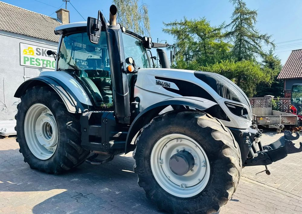 Valtra T254 Versu - 장궤형 트랙터 : 사진 2 Valtra T254 Versu - 장궤형 트랙터 : 사진 2
