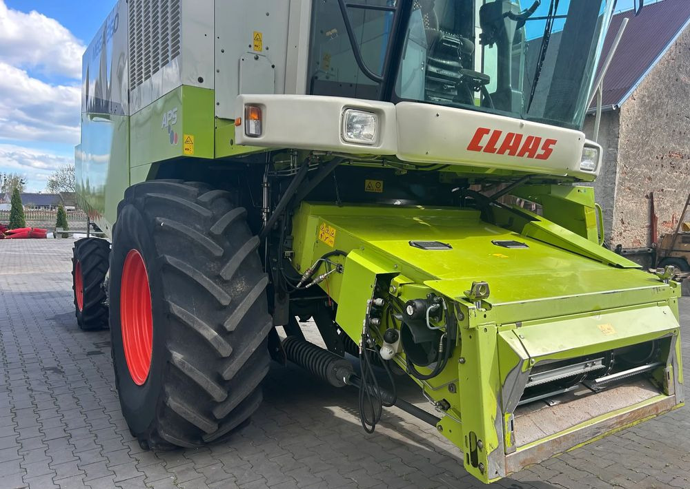Claas Mega 360 - 목초수확기 : 사진 4 Claas Mega 360 - 목초수확기 : 사진 4