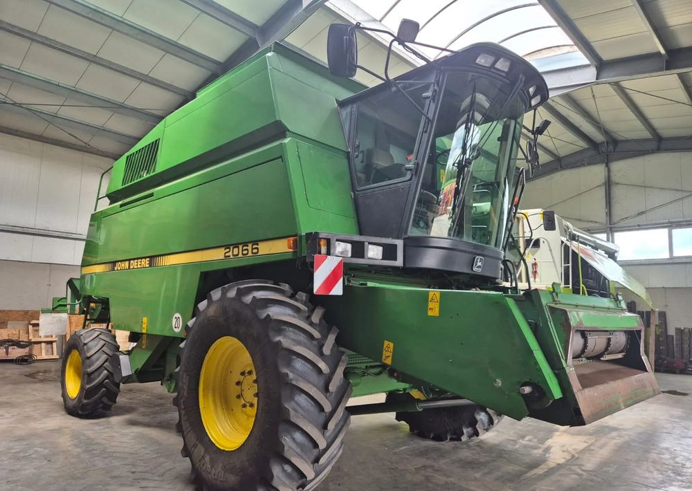John Deere 2066 - 목초수확기 : 사진 1 John Deere 2066 - 목초수확기 : 사진 1