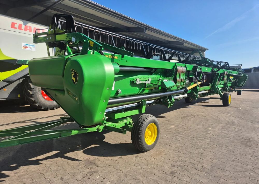 John Deere 640 EX PF635 - 목초수확기 부착물 : 사진 1 John Deere 640 EX PF635 - 목초수확기 부착물 : 사진 1