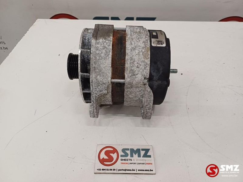 Caterpillar Alternator Caterpillar - 얼터네이터 자재 취급 장비 용 : 사진 1 Caterpillar Alternator Caterpillar - 얼터네이터 자재 취급 장비 용 : 사진 1