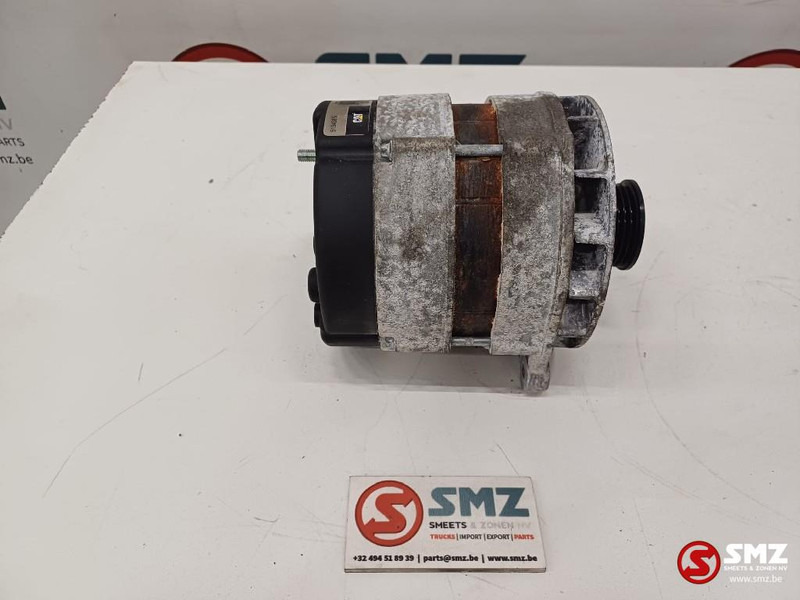 Caterpillar Alternator Caterpillar - 얼터네이터 자재 취급 장비 용 : 사진 2 Caterpillar Alternator Caterpillar - 얼터네이터 자재 취급 장비 용 : 사진 2