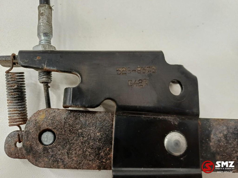 Caterpillar Cabin door lever + cable Caterpillar - 도어 및 부품 트럭 용 : 사진 5 Caterpillar Cabin door lever + cable Caterpillar - 도어 및 부품 트럭 용 : 사진 5