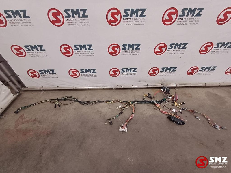 Caterpillar Cabin wire harness Caterpillar - 케이블/ 와이어 하니스 트럭 용 : 사진 1 Caterpillar Cabin wire harness Caterpillar - 케이블/ 와이어 하니스 트럭 용 : 사진 1
