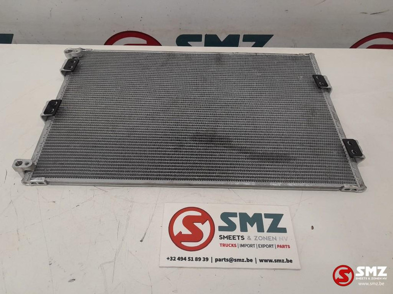 Caterpillar Condenser Caterpillar - 냉각 시스템 자재 취급 장비 용 : 사진 2 Caterpillar Condenser Caterpillar - 냉각 시스템 자재 취급 장비 용 : 사진 2