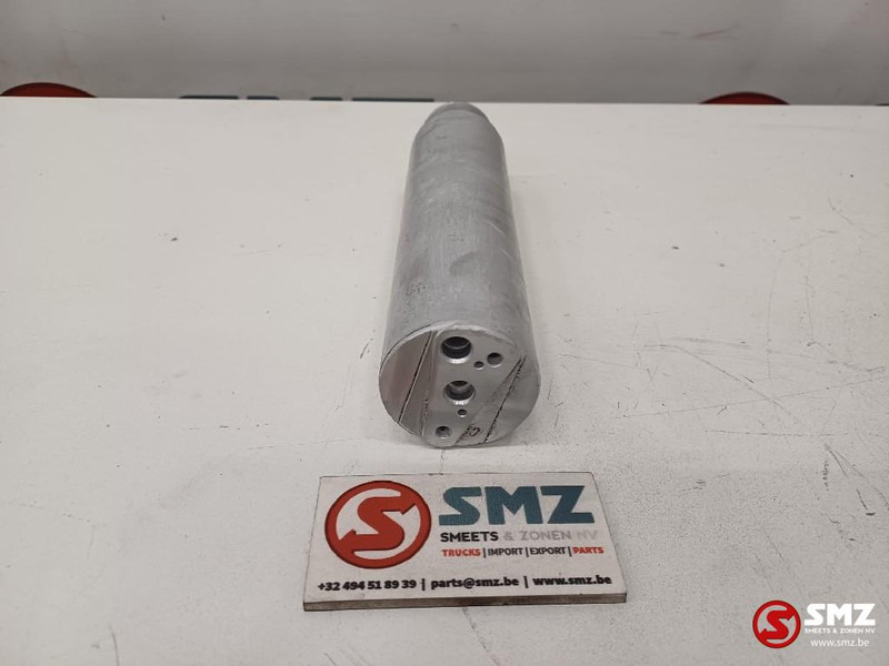 Caterpillar Dryer refrigerant Caterpillar - 냉각 시스템 자재 취급 장비 용 : 사진 2 Caterpillar Dryer refrigerant Caterpillar - 냉각 시스템 자재 취급 장비 용 : 사진 2