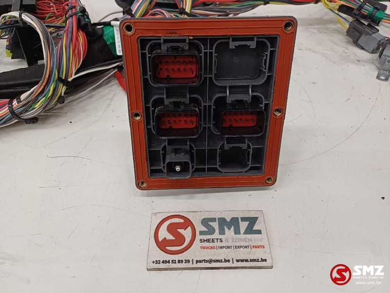 Caterpillar Wiring harness cab Caterpillar - 케이블/ 와이어 하니스 트럭 용 : 사진 4 Caterpillar Wiring harness cab Caterpillar - 케이블/ 와이어 하니스 트럭 용 : 사진 4