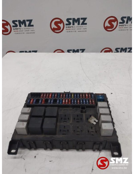 DAF Occ ECU zekeringskast DAF XF95 1452112 - ECU 트럭 용 : 사진 1 DAF Occ ECU zekeringskast DAF XF95 1452112 - ECU 트럭 용 : 사진 1