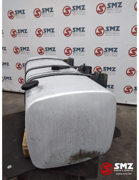 DAF Occ brandstoftank 750L DAF - 연료 탱크 트럭 용 : 사진 3 DAF Occ brandstoftank 750L DAF - 연료 탱크 트럭 용 : 사진 3