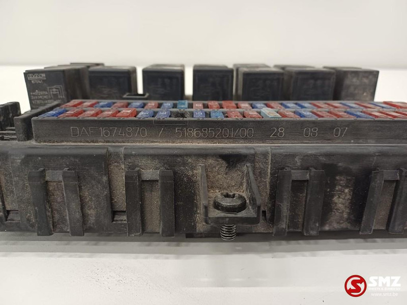 DAF Occ zekeringskast DAF - 전기 설비 트럭 용 : 사진 3 DAF Occ zekeringskast DAF - 전기 설비 트럭 용 : 사진 3