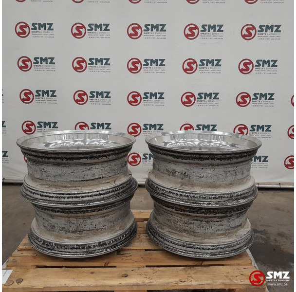 Diversen Occ set van 4 velgen 22.5x9.00 Alcoa - 림 트럭 용 : 사진 1 Diversen Occ set van 4 velgen 22.5x9.00 Alcoa - 림 트럭 용 : 사진 1