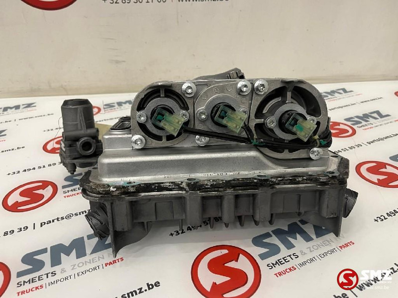 Iveco Occ ASTRONIC GEAR SELECTOR IVECO - 기어박스 트럭 용 : 사진 4 Iveco Occ ASTRONIC GEAR SELECTOR IVECO - 기어박스 트럭 용 : 사진 4