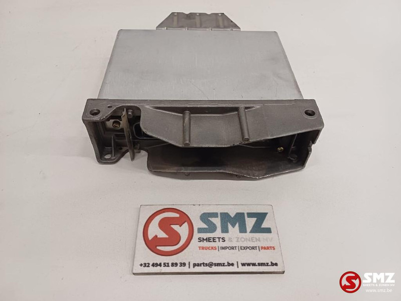 Iveco Occ ECU ABS regeleenheid Iveco - ECU 트럭 용 : 사진 2 Iveco Occ ECU ABS regeleenheid Iveco - ECU 트럭 용 : 사진 2