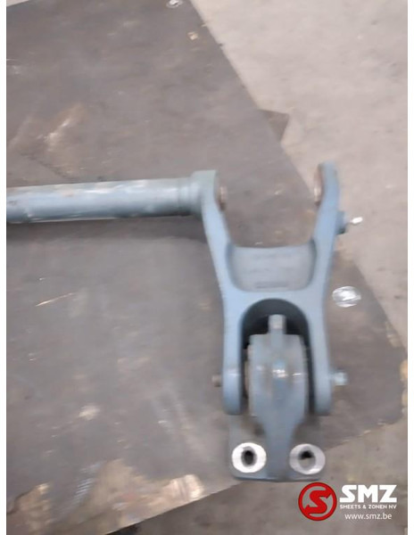 Iveco Occ cabinekantelbeugel Iveco - 운전실 서스펜션 트럭 용 : 사진 2 Iveco Occ cabinekantelbeugel Iveco - 운전실 서스펜션 트럭 용 : 사진 2