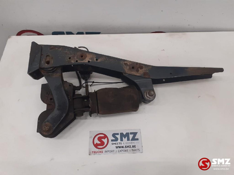 Iveco Occ cabineschokdemper + cabinesteun Iveco - 쇼크 업소버 트럭 용 : 사진 1 Iveco Occ cabineschokdemper + cabinesteun Iveco - 쇼크 업소버 트럭 용 : 사진 1