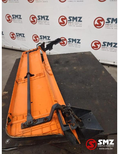 Iveco Occ cabinespoiler links Iveco - 공기역학/ 스포일러 트럭 용 : 사진 3 Iveco Occ cabinespoiler links Iveco - 공기역학/ 스포일러 트럭 용 : 사진 3