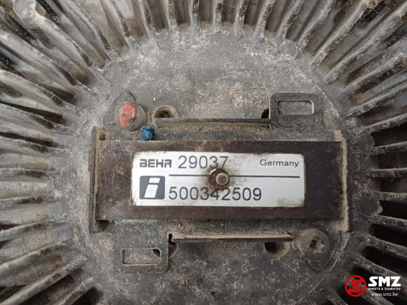 Iveco Occ visco koppeling + ventilator Cursor 8 Iveco - 팬 트럭 용 : 사진 3 Iveco Occ visco koppeling + ventilator Cursor 8 Iveco - 팬 트럭 용 : 사진 3