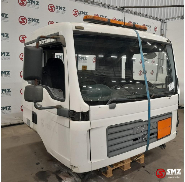 MAN Occ cabine RHD MAN TGA - 운전실 및 내부 트럭 용 : 사진 2 MAN Occ cabine RHD MAN TGA - 운전실 및 내부 트럭 용 : 사진 2