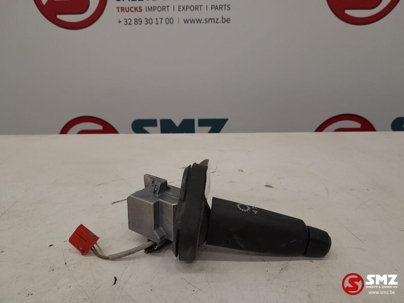 MAN Occ combischakelaar retarder MAN TGS 81255090159 - 운전실 및 내부 트럭 용 : 사진 1 MAN Occ combischakelaar retarder MAN TGS 81255090159 - 운전실 및 내부 트럭 용 : 사진 1