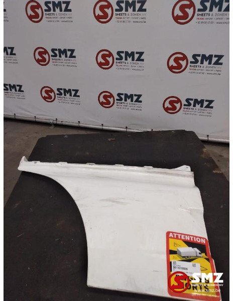 MAN Occ deurverlenging rechts MAN - 도어 및 부품 트럭 용 : 사진 1 MAN Occ deurverlenging rechts MAN - 도어 및 부품 트럭 용 : 사진 1