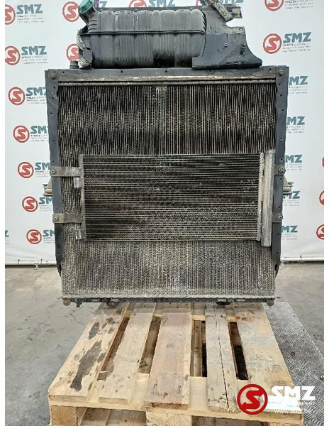 MAN Occ radiator + expansievat MAN - 라디에이터 트럭 용 : 사진 1 MAN Occ radiator + expansievat MAN - 라디에이터 트럭 용 : 사진 1