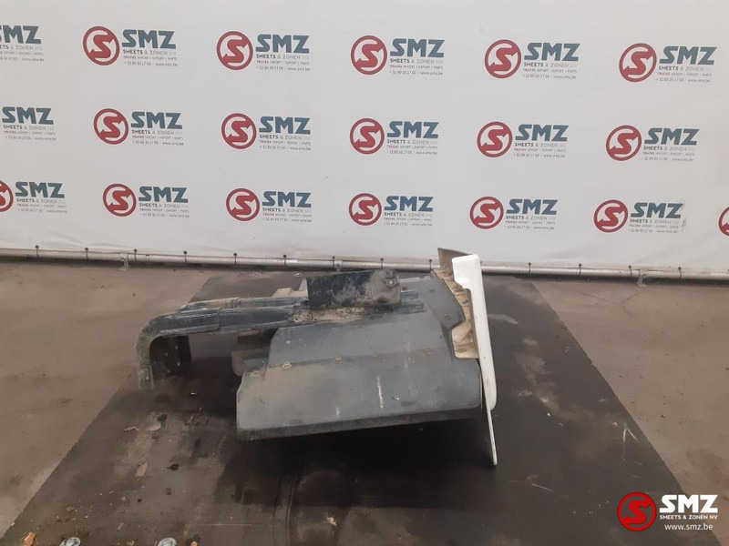 MAN Occ spatbord vooraan links + spatbordhouder MAN - 보디 및 외관 트럭 용 : 사진 2 MAN Occ spatbord vooraan links + spatbordhouder MAN - 보디 및 외관 트럭 용 : 사진 2