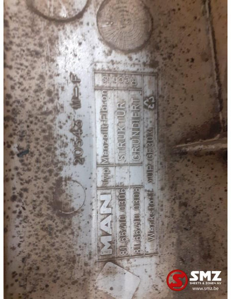 MAN Occ spatbord vooraan rechts + spatbordhouder MAN - 보디 및 외관 트럭 용 : 사진 5 MAN Occ spatbord vooraan rechts + spatbordhouder MAN - 보디 및 외관 트럭 용 : 사진 5