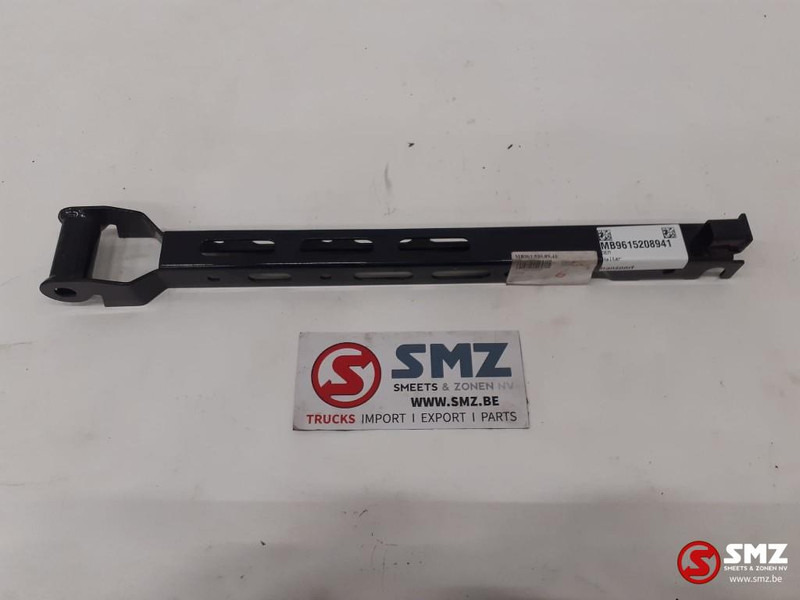 Mercedes-Benz Mercedes Actros Euro 6 side skirt steun - 보디 및 외관 : 사진 2 Mercedes-Benz Mercedes Actros Euro 6 side skirt steun - 보디 및 외관 : 사진 2