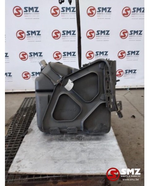 Mercedes-Benz Occ AdBlue tank 60L Mercedes Actros 1851 - 요소수 탱크 트럭 용 : 사진 4 Mercedes-Benz Occ AdBlue tank 60L Mercedes Actros 1851 - 요소수 탱크 트럭 용 : 사진 4